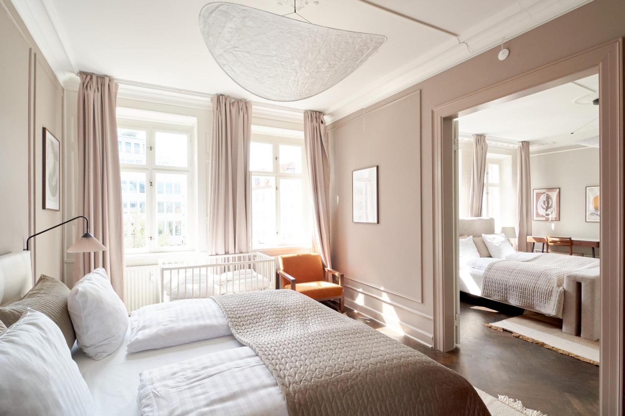 Large 4 Bedroom With Balcony & Bathtub In Cph City Копенхаген Екстериор снимка